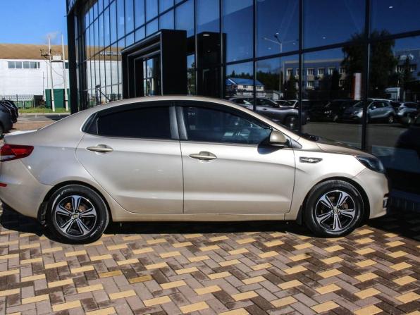 Kia Rio III Рестайлинг с пробегом 2015 года, цена 1 022 800 рублей, 128170 км, седан, Автокод Объявления