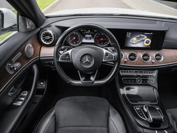 Mercedes-Benz E-Класс V (W213 S213 C238) с пробегом 2016 года, цена 2 149 000 рублей, 222068 км, седан, Автокод Объявления