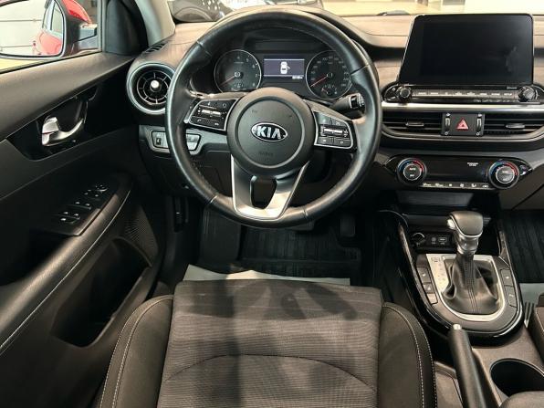 Kia Cerato IV с пробегом 2018 года, цена 1 899 000 рублей, 62100 км, седан, Автокод Объявления