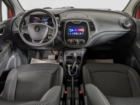 Renault Kaptur I с пробегом 2018 года, цена 1 764 500 рублей, 58000 км, внедорожник, Автокод Объявления