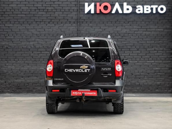 Chevrolet Niva I Рестайлинг с пробегом 2011 года, цена 460 000 рублей, 141983 км, внедорожник, Автокод Объявления