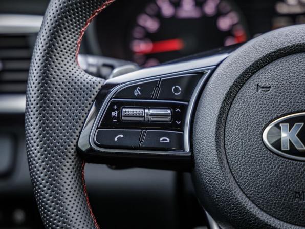 Kia Optima IV Рестайлинг с пробегом 2019 года, цена 2 298 000 рублей, 85910 км, седан, Автокод Объявления