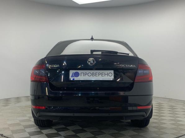 Skoda Octavia III (A7) Рестайлинг с пробегом 2019 года, цена 1 899 000 рублей, 131661 км, лифтбек, Автокод Объявления