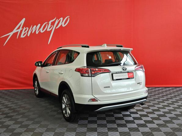 Toyota RAV4 IV (XA40) Рестайлинг с пробегом 2015 года, цена 2 030 000 рублей, 149283 км, внедорожник, Автокод Объявления