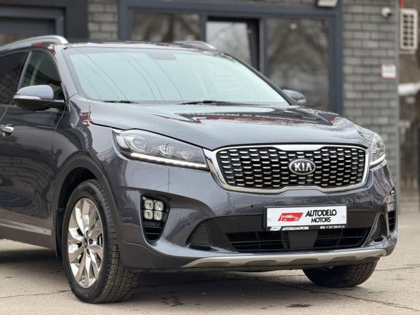 Kia Sorento III Prime Рестайлинг с пробегом 2018 года, цена 2 590 000 рублей, 102789 км, внедорожник, Автокод Объявления