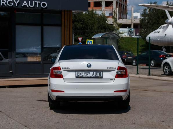 Skoda Octavia III (A7) с пробегом 2013 года, цена 980 000 рублей, 186378 км, лифтбек, Автокод Объявления