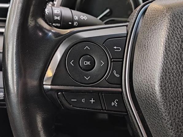 Toyota Camry VIII (XV70) с пробегом 2019 года, цена 2 940 000 рублей, 98569 км, седан, Автокод Объявления