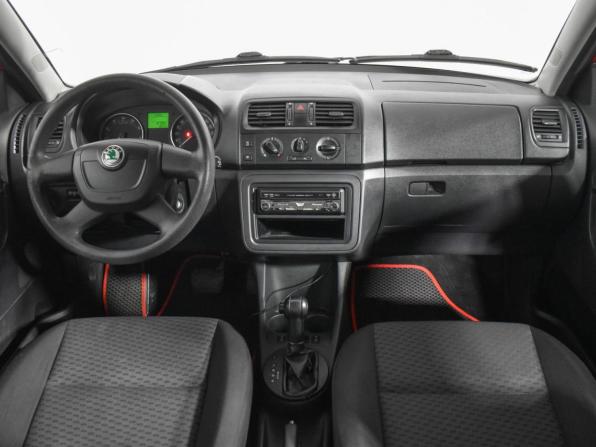 Skoda Fabia II Рестайлинг с пробегом 2012 года, цена 613 000 рублей, 187088 км, хэтчбек, Автокод Объявления
