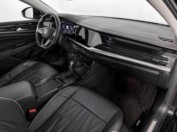 Volkswagen Passat B8 Рестайлинг с пробегом 2023 года, цена 2 957 890 рублей, 71000 км, седан, Автокод Объявления