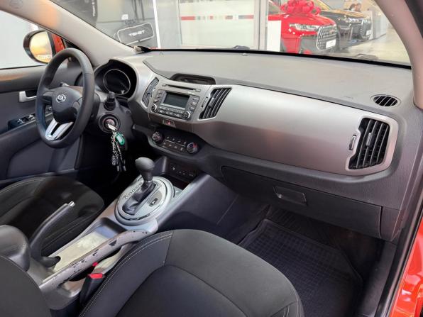 Kia Sportage III Рестайлинг с пробегом 2014 года, цена 1 260 000 рублей, 244016 км, внедорожник, Автокод Объявления