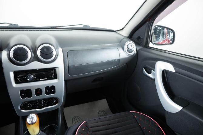 Renault Sandero I с пробегом 2012 года, цена 709 000 рублей, 210000 км, хэтчбек, Автокод Объявления