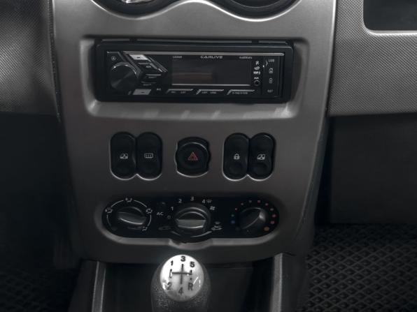 Renault Logan I Рестайлинг с пробегом 2012 года, цена 479 900 рублей, 180000 км, седан, Автокод Объявления