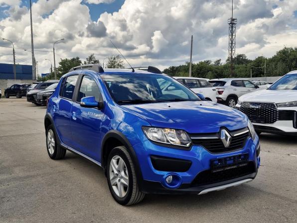 Renault Sandero II с пробегом 2017 года, цена 1 019 000 рублей, 96865 км, хэтчбек, Автокод Объявления