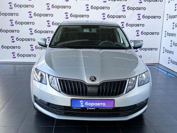 Skoda Octavia III (A7) Рестайлинг с пробегом 2018 года, цена 1 880 000 рублей, 88667 км, лифтбек, Автокод Объявления