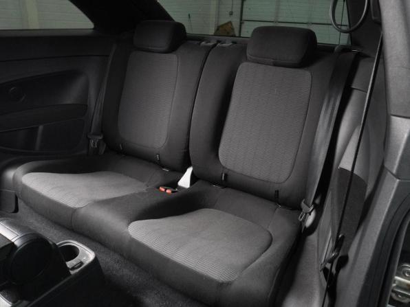 Volkswagen Beetle II (A5) с пробегом 2013 года, цена 1 249 000 рублей, 177875 км, хэтчбек, Автокод Объявления