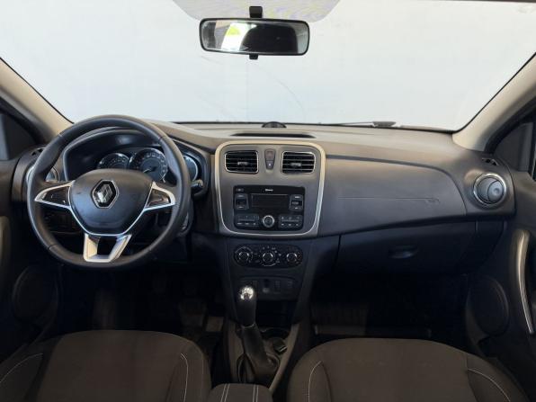 Renault Logan II Рестайлинг с пробегом 2020 года, цена 1 410 000 рублей, 22000 км, седан, Автокод Объявления