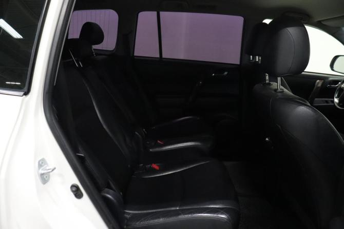 Toyota Highlander II (XU40) Рестайлинг с пробегом 2013 года, цена 1 976 000 рублей, 186924 км, внедорожник, Автокод Объявления