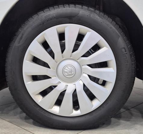 Skoda Rapid II с пробегом 2021 года, цена 1 739 000 рублей, 46160 км, лифтбек, Автокод Объявления