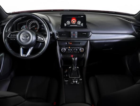Mazda CX-4 I Рестайлинг с пробегом 2023 года, цена 2 698 000 рублей, 30744 км, внедорожник, Автокод Объявления