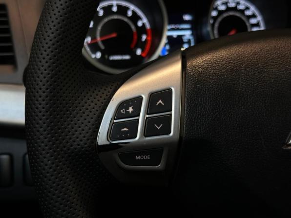 Mitsubishi Lancer X Рестайлинг с пробегом 2012 года, цена 925 000 рублей, 199541 км, седан, Автокод Объявления