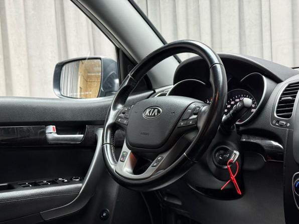 Kia Sorento II Рестайлинг с пробегом 2018 года, цена 1 949 000 рублей, 138000 км, внедорожник, Автокод Объявления