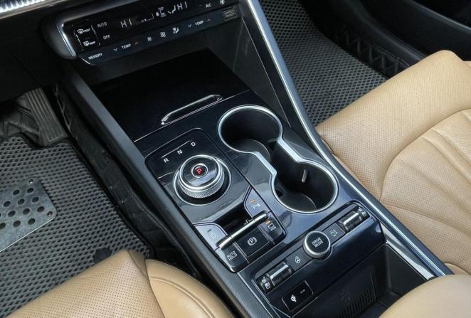 Kia K5 II с пробегом 2020 года, цена 2 250 000 рублей, 129755 км, седан, Автокод Объявления