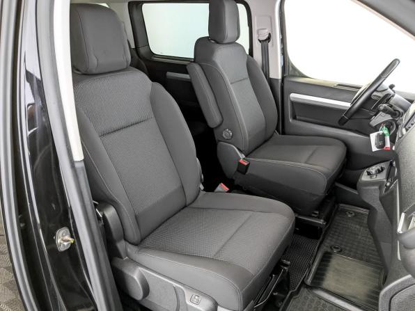 Peugeot Traveller I с пробегом 2022 года, цена 3 650 000 рублей, 69662 км, минивэн, Автокод Объявления