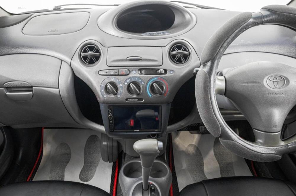 Toyota Vitz I (P10) Барнаул  - изображение 16