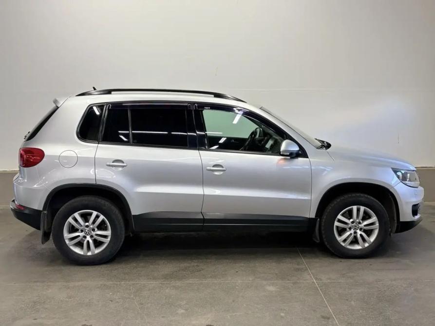 Volkswagen Tiguan I Рестайлинг Саратов  - изображение 6