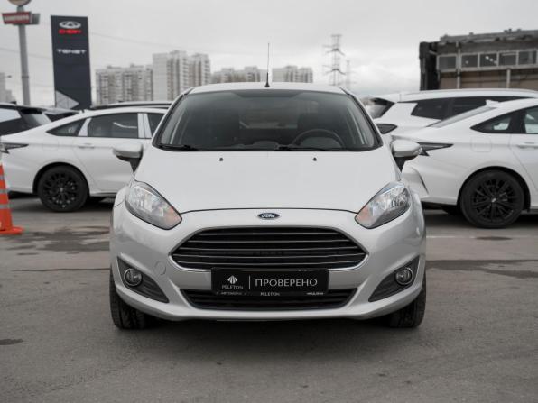 Ford Fiesta Mk6 Рестайлинг с пробегом 2016 года, цена 1 180 000 рублей, 85179 км, седан, Автокод Объявления