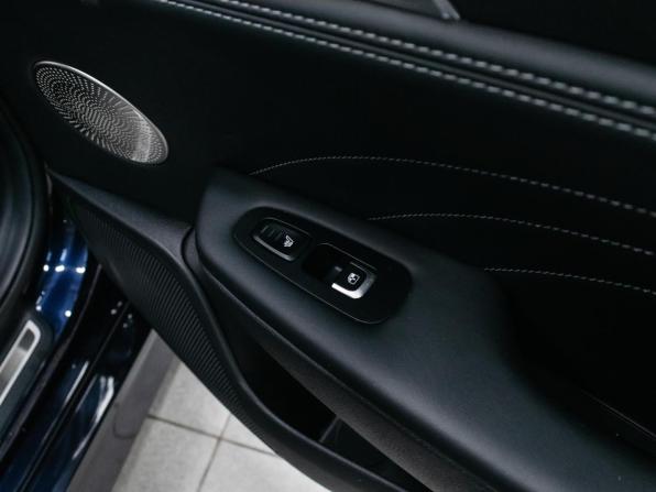 Kia Stinger I Рестайлинг с пробегом 2021 года, цена 3 400 000 рублей, 73899 км, лифтбек, Автокод Объявления