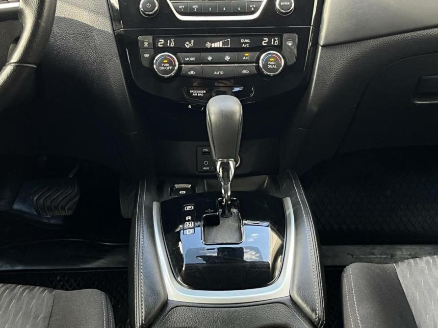 Nissan X-Trail III Рестайлинг Санкт-Петербург  - изображение 24