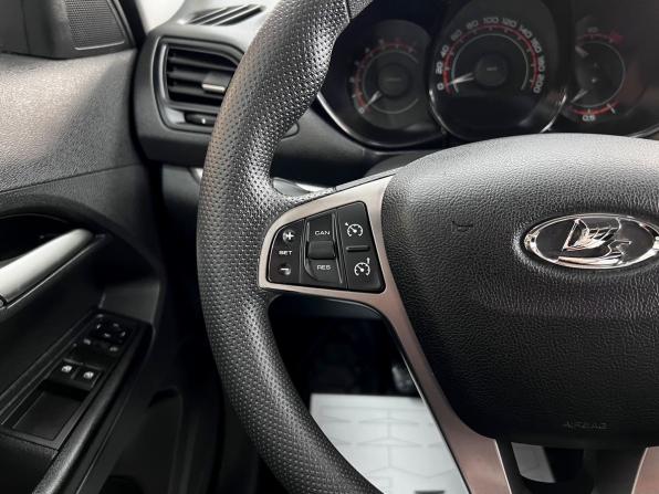 Lada (ВАЗ) Vesta I с пробегом 2018 года, цена 800 000 рублей, 108583 км, седан, Автокод Объявления
