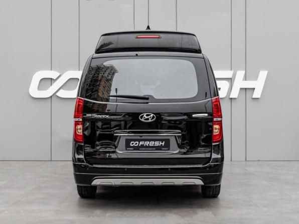 Hyundai Grand Starex I Рестайлинг 2 с пробегом 2020 года, цена 4 470 000 рублей, 90373 км, минивэн, Автокод Объявления