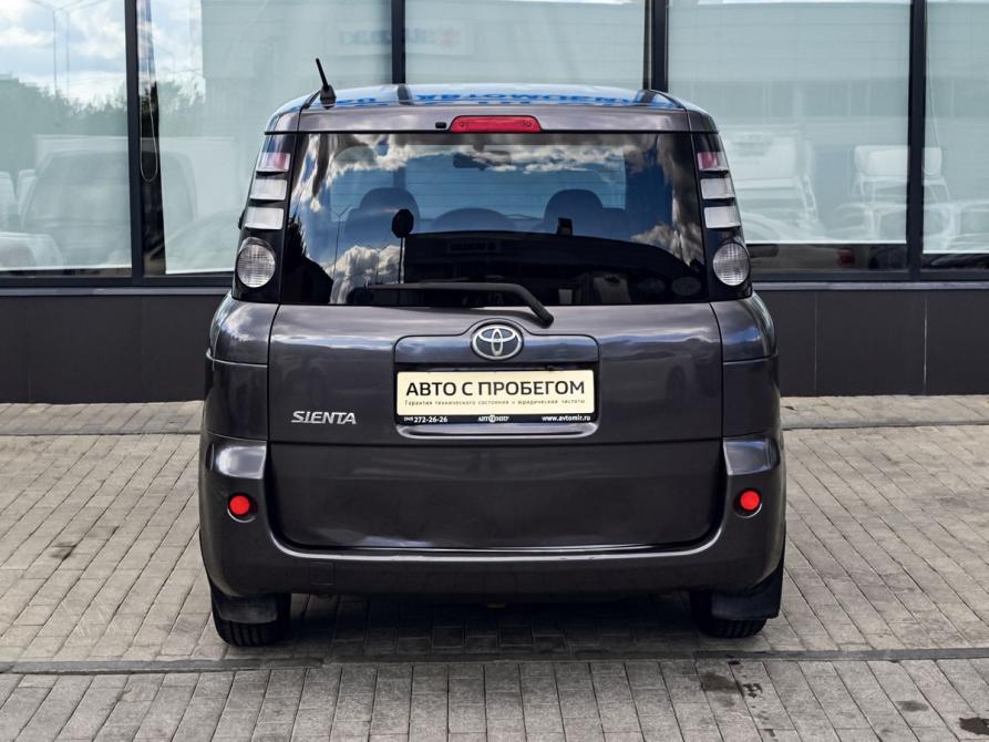 Toyota Sienta I Рестайлинг 1 Екатеринбург  - изображение 4