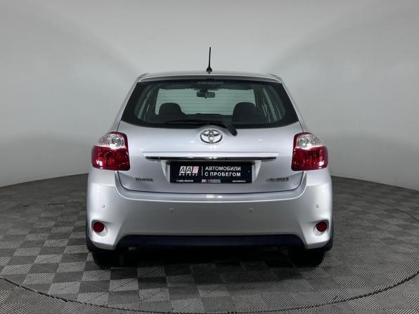 Toyota Auris I Рестайлинг с пробегом 2011 года, цена 950 000 рублей, 193108 км, хэтчбек, Автокод Объявления