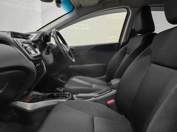 Honda Grace I Рестайлинг с пробегом 2017 года, цена 900 000 рублей, 160000 км, седан, Автокод Объявления