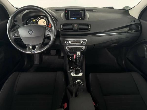 Renault Megane III Рестайлинг 2 с пробегом 2016 года, цена 990 000 рублей, 193347 км, универсал, Автокод Объявления