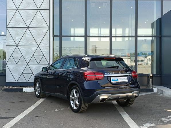 Mercedes-Benz GLA I (X156) Рестайлинг с пробегом 2018 года, цена 2 499 000 рублей, 117000 км, внедорожник, Автокод Объявления