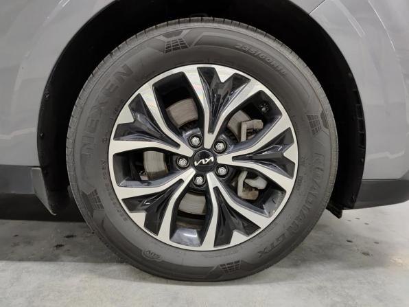 Kia Carnival IV с пробегом 2023 года, цена 3 699 000 рублей, 106419 км, минивэн, Автокод Объявления
