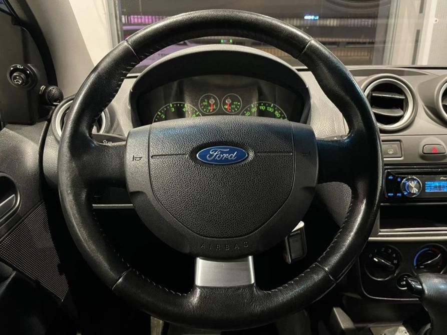 Ford Fiesta Mk5 Москва  - изображение 14