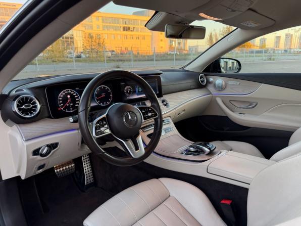 Mercedes-Benz E-Класс V (W213 S213 C238) с пробегом 2019 года, цена 4 300 000 рублей, 98504 км, купе-хардтоп, Автокод Объявления