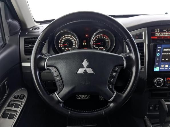 Mitsubishi Pajero IV Рестайлинг 2 с пробегом 2015 года, цена 2 590 000 рублей, 141320 км, внедорожник, Автокод Объявления
