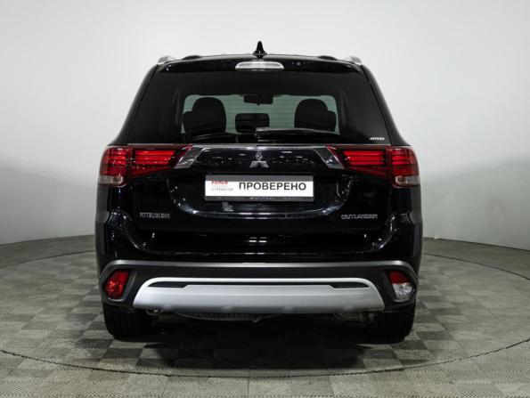 Mitsubishi Outlander III Рестайлинг 3 с пробегом 2019 года, цена 1 779 700 рублей, 156224 км, внедорожник, Автокод Объявления