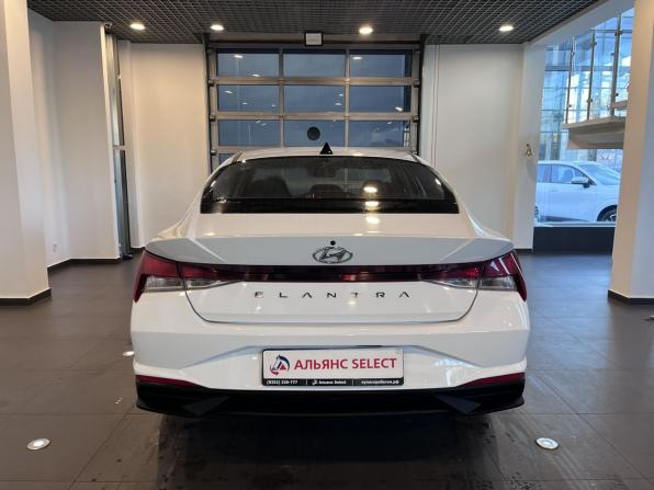 Hyundai Elantra VII (CN7) с пробегом 2020 года, цена 2 050 000 рублей, 107355 км, седан, Автокод Объявления