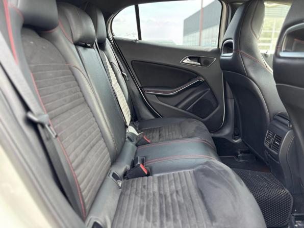 Mercedes-Benz GLA I (X156) с пробегом 2015 года, цена 2 015 000 рублей, 177393 км, внедорожник, Автокод Объявления
