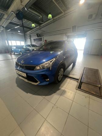 Kia Rio IV Рестайлинг с пробегом 2021 года, цена 1 699 000 рублей, 71184 км, хэтчбек, Автокод Объявления