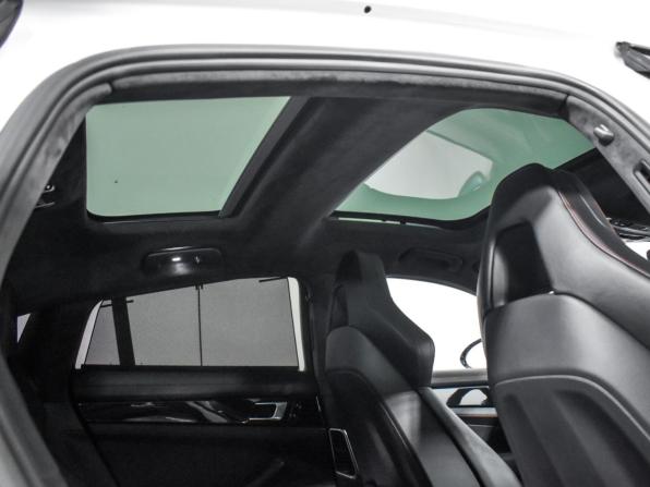 Porsche Panamera II с пробегом 2017 года, цена 4 900 000 рублей, 124898 км, лифтбек, Автокод Объявления