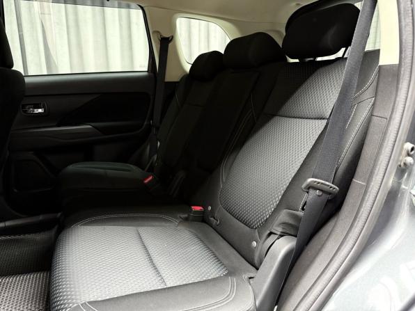 Mitsubishi Outlander III Рестайлинг 3 с пробегом 2021 года, цена 2 499 000 рублей, 58496 км, внедорожник, Автокод Объявления
