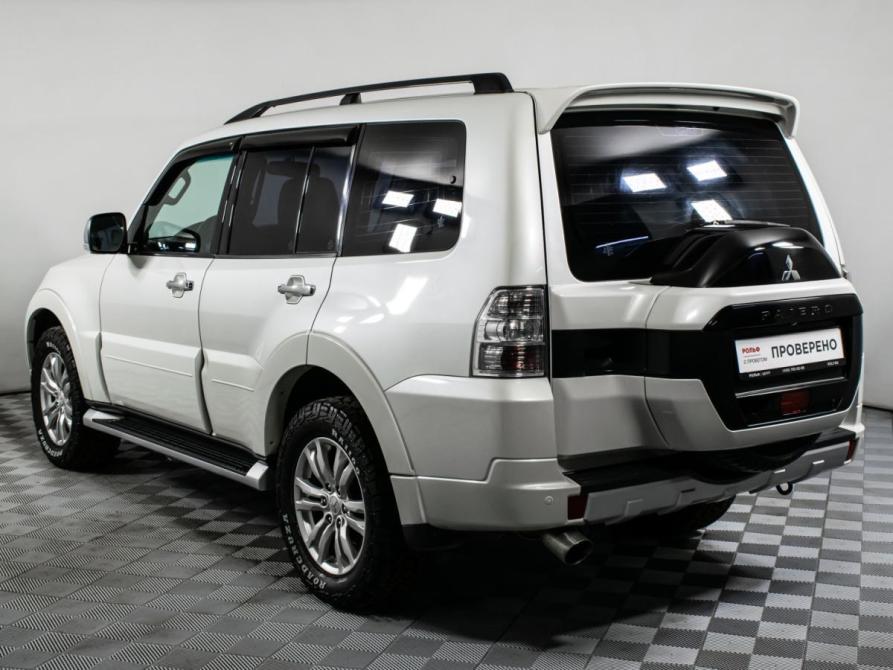 Mitsubishi Pajero IV Рестайлинг 2 Москва  - изображение 8